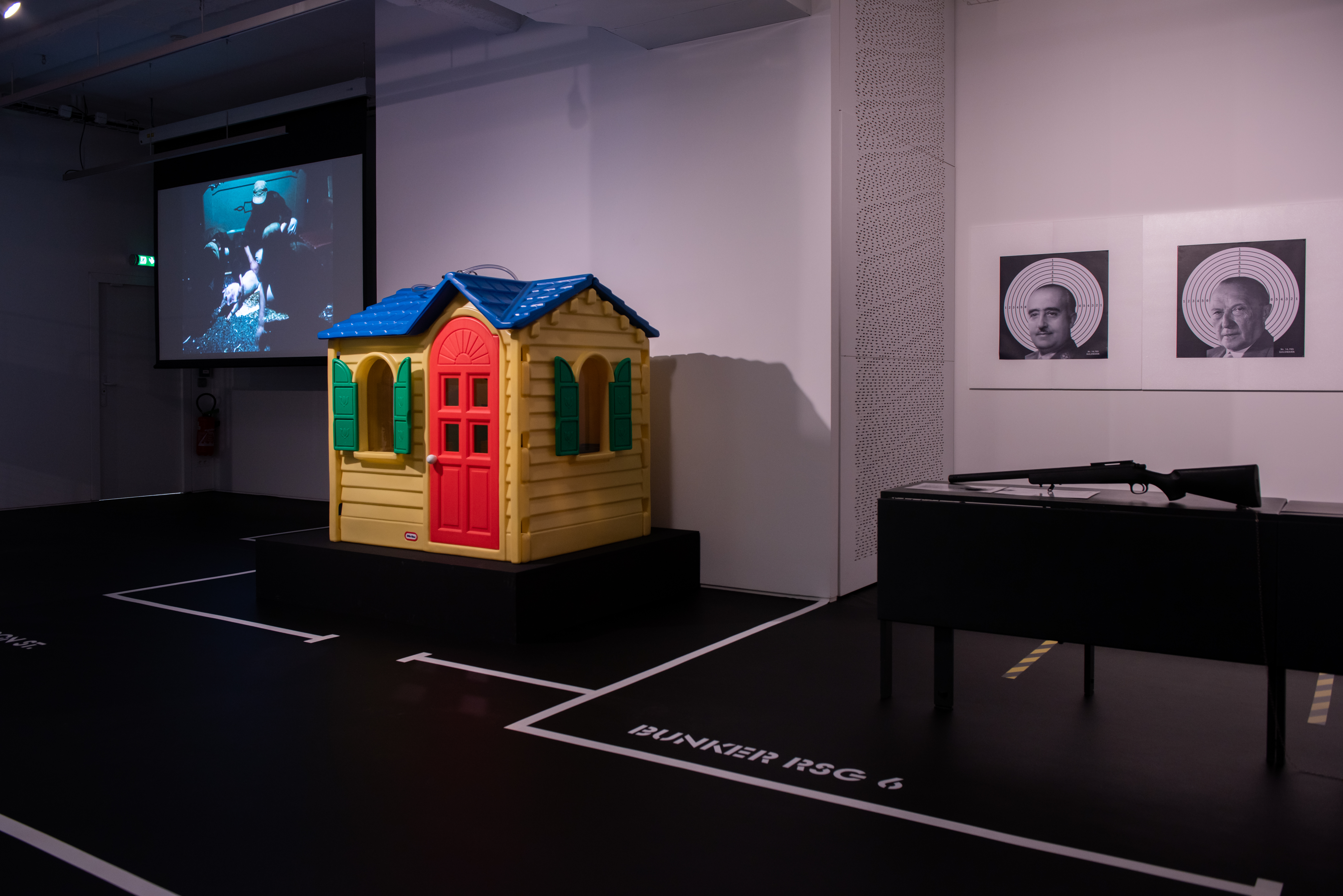 Le Royaumedes Clowns Emmanuel Aguirre 7