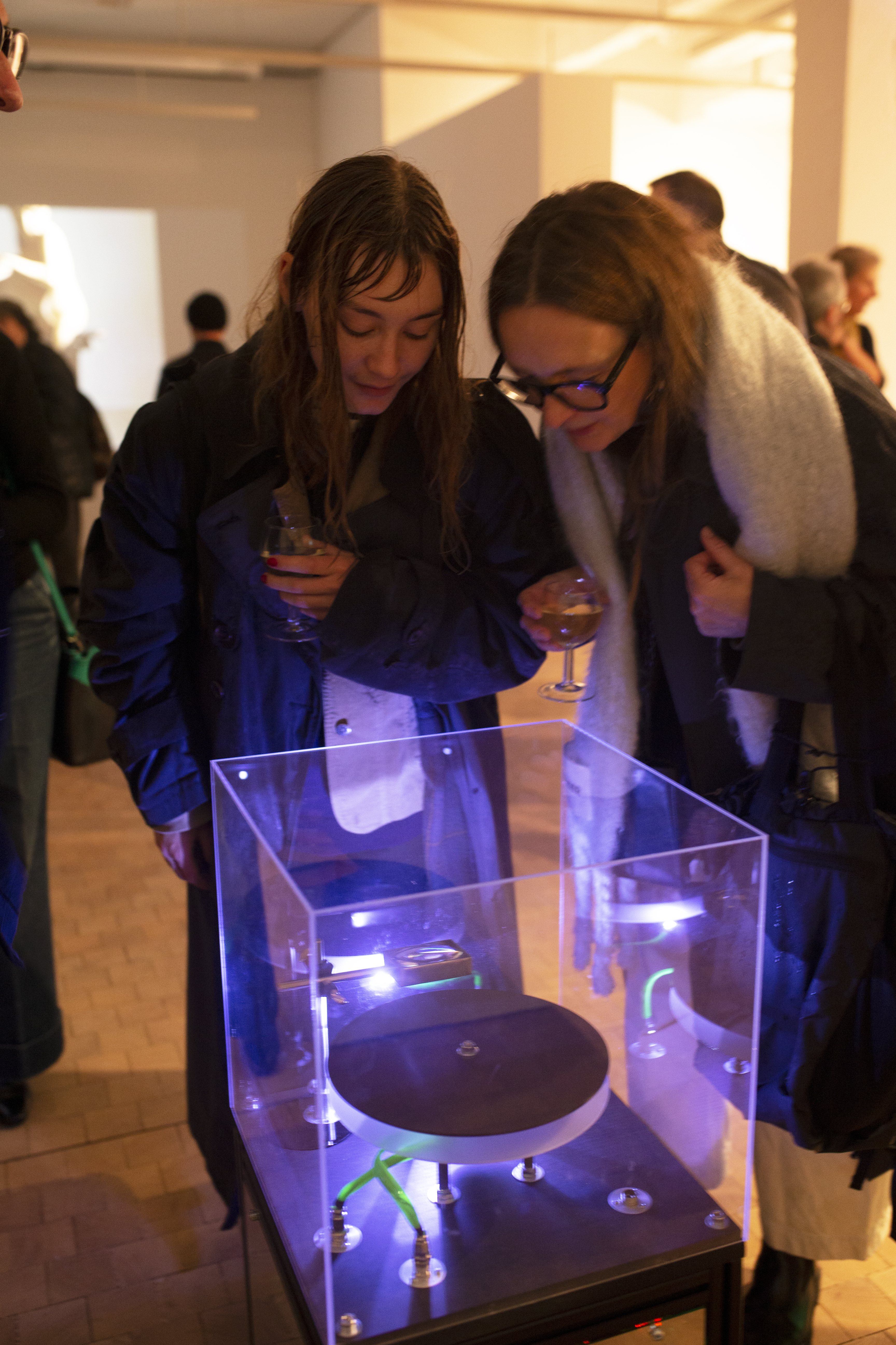 Vernissage Multitude Singularité Cecile Smetana copie 12